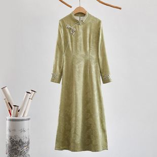2024秋冬新中式国风茶服女奥黛旗袍裙复古文艺人丝提花显瘦连衣裙