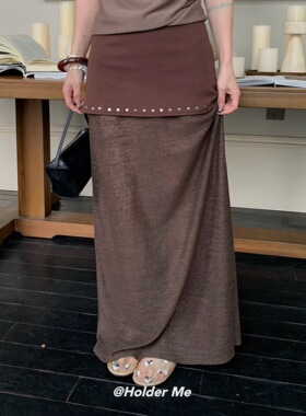 HOLDER ME 垂坠感拼接铆钉半身裙2026春季百搭气质层次感长裙5625