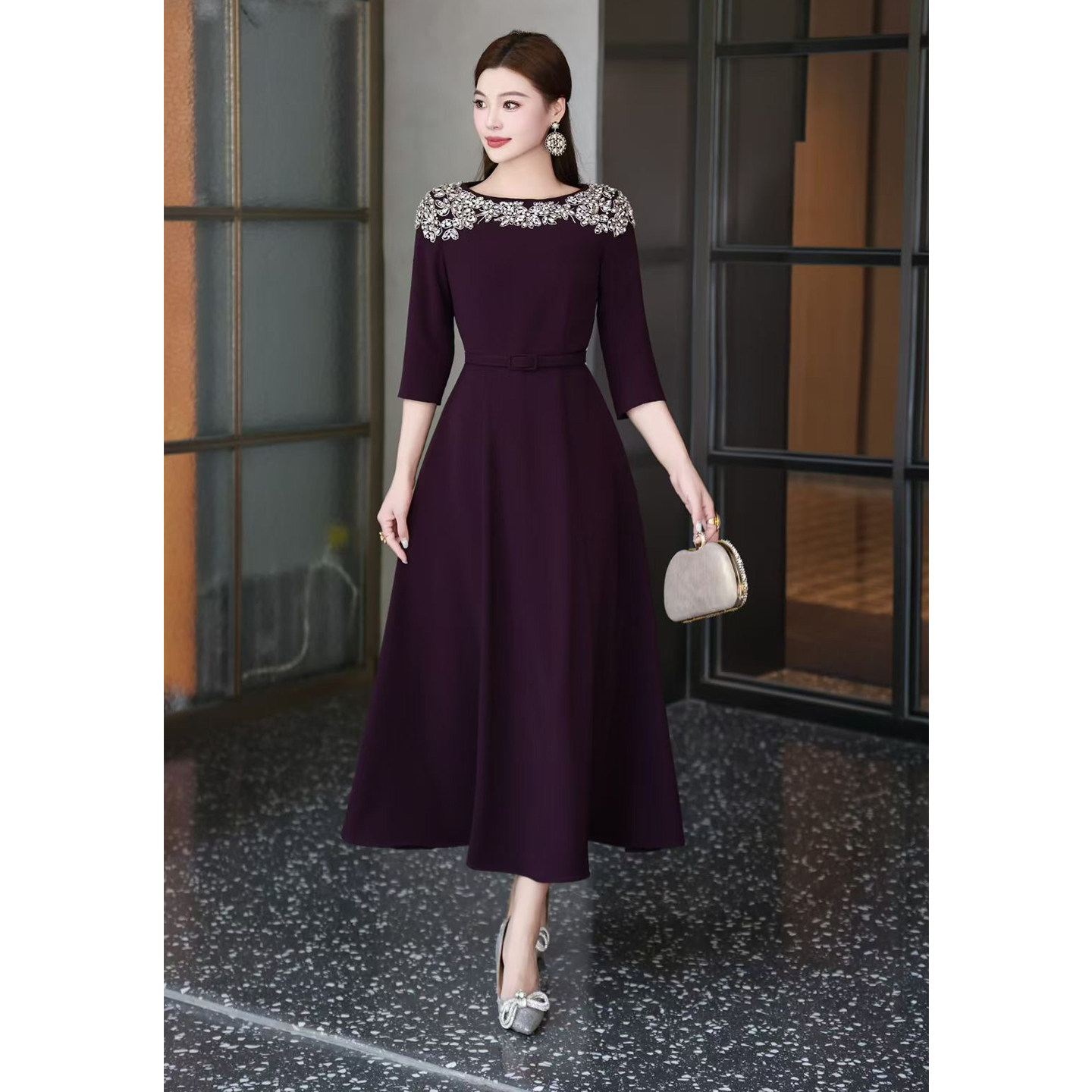 优雅气质订珠亮片高贵七分袖中长款连衣裙女高级感A字婚礼礼服裙