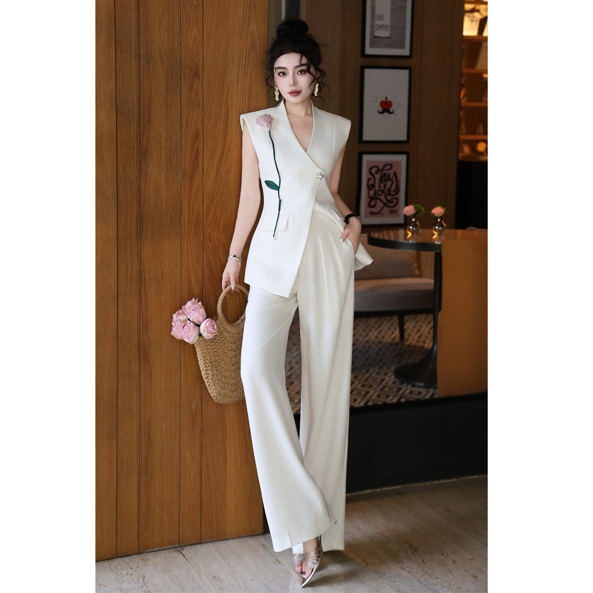 高级感名媛气质女神范手工花朵修身马甲套装裤商务休闲时尚两件套