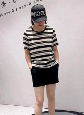 2026夏季女权打底3361设计感美背女人味条纹衫大码女装T恤