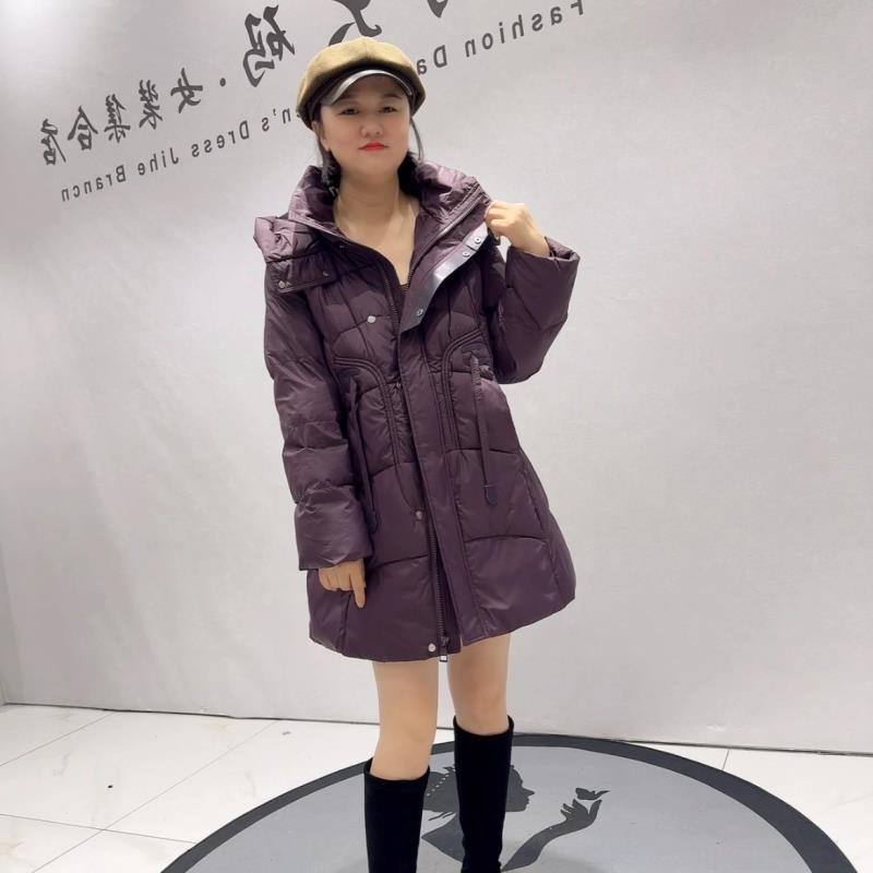 2025冬季新款芮娜依莲一手长棉服加肥加大码女装显瘦纯色外套9608