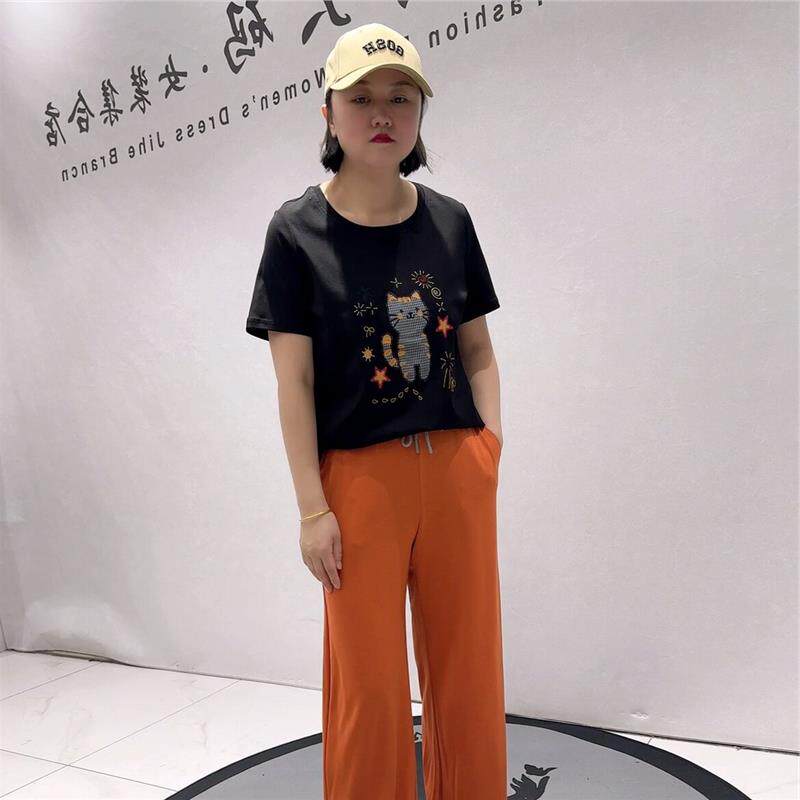 2026初夏新款女权贵族3835刺绣猫咪休闲减龄短袖T恤衫大码女装
