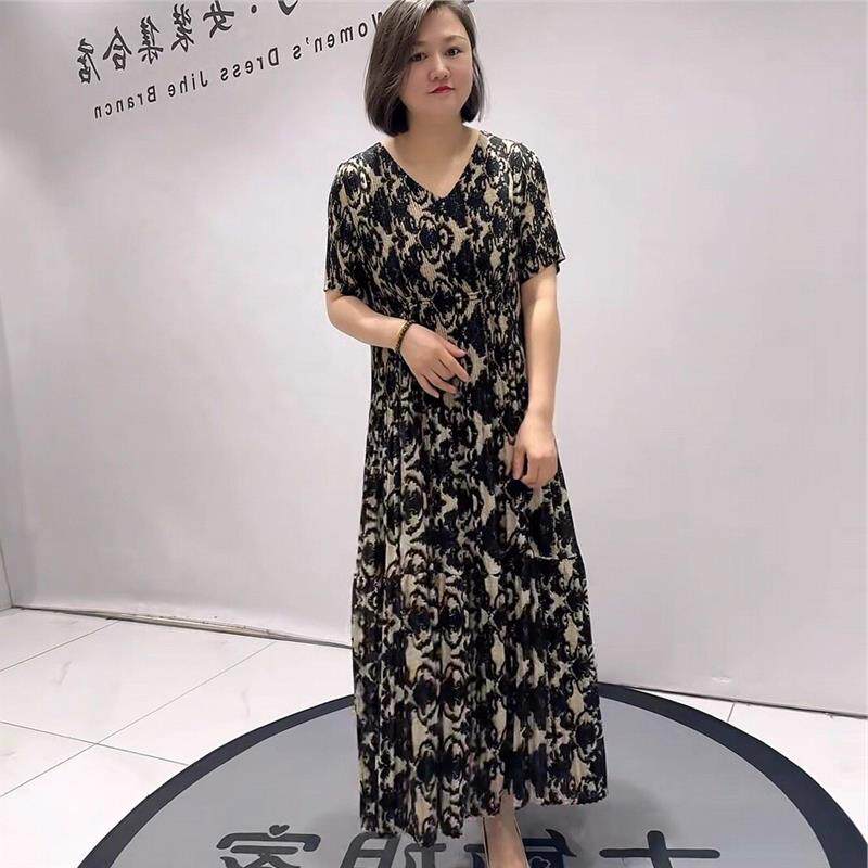 2026夏季时尚潮流芮娜依莲9153连衣裙加大码女装宽松显瘦气质裙