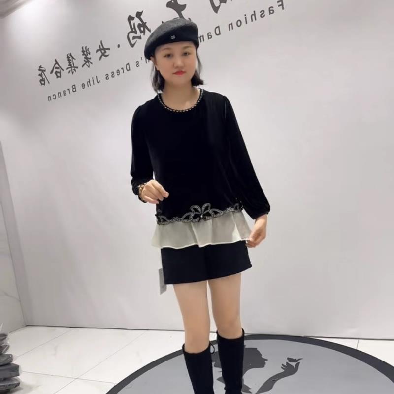 女权贵族2025冬季新款上衣高档洋气时尚200斤植绒衫衫T恤8265