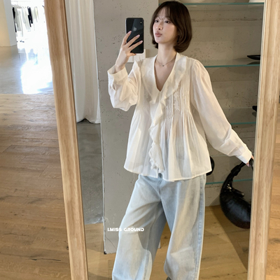 IMISS-春上新韩系荷叶边V领刺绣压褶小衫