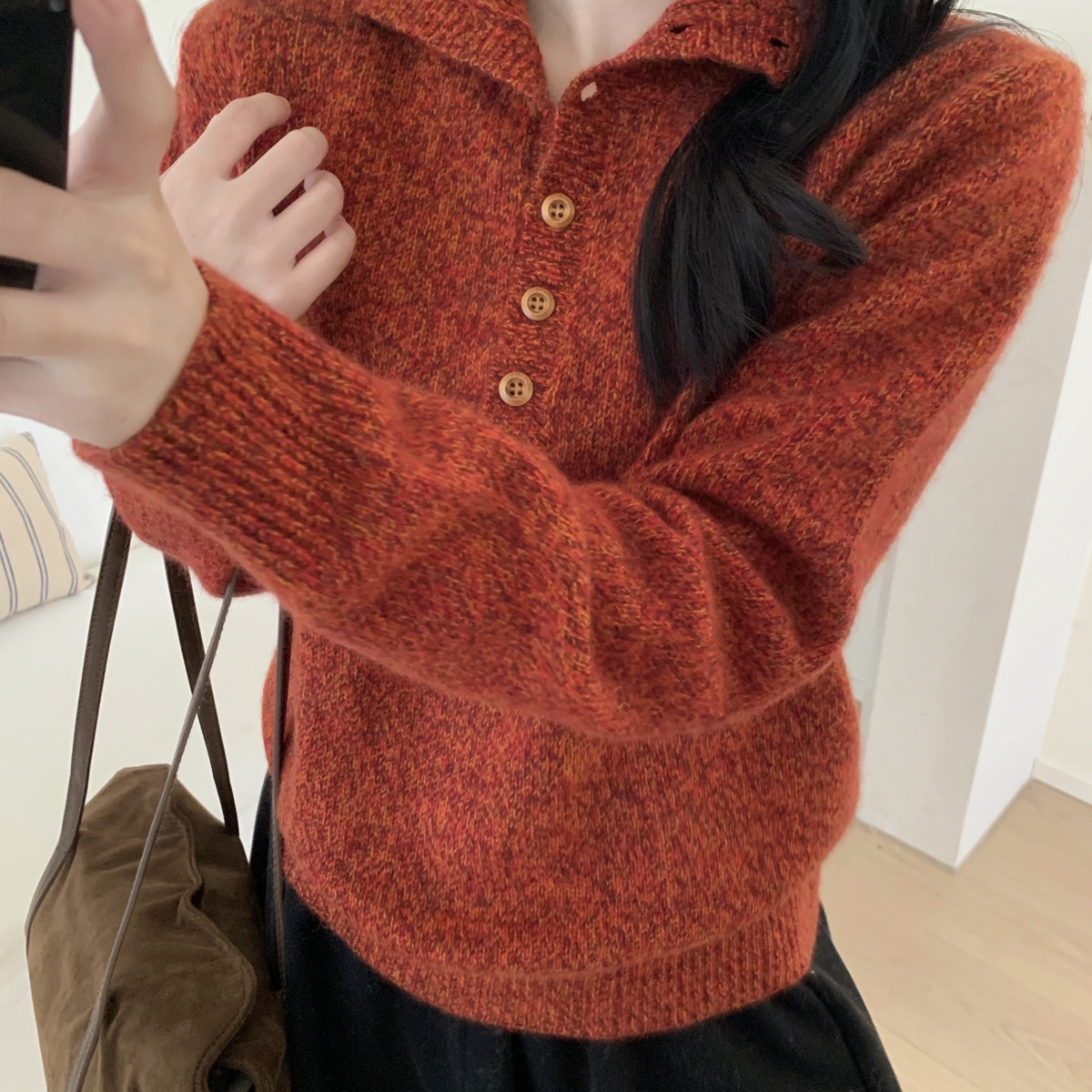 MUUTIS牧缇-新简约复古点子花纱Polo领浣熊针织衫