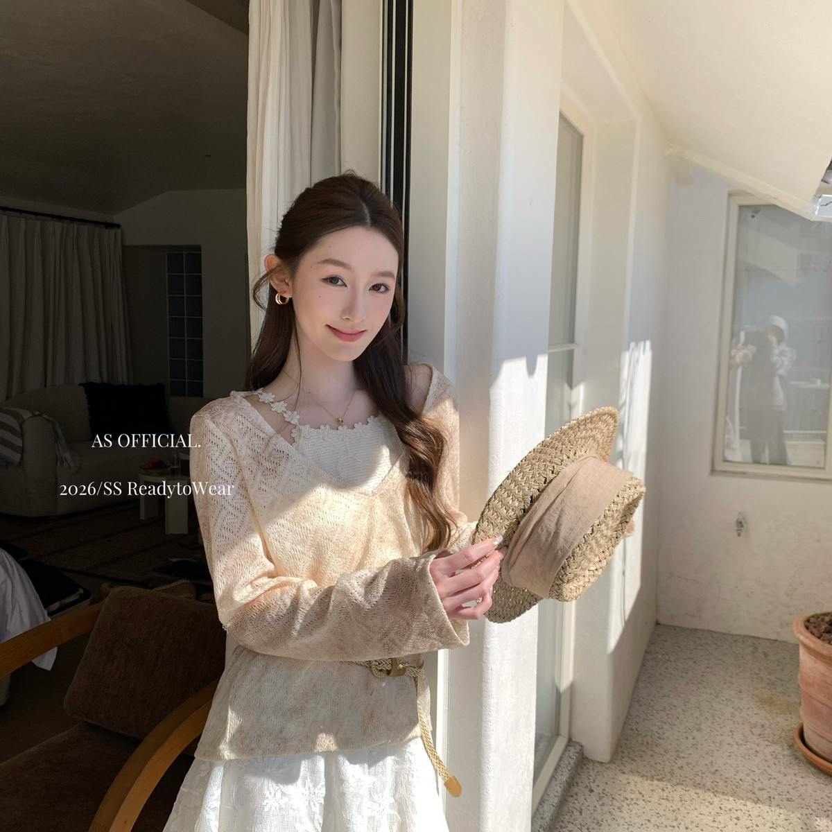 AS OFFICIAL-女友独一份de浪漫&middot;假两件蕾丝吊带拼接小衫(无配件)