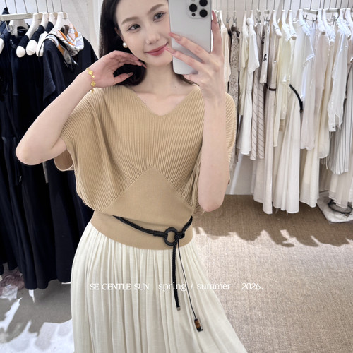 SE GENTLE SUN-SE白标26年夏上新老钱风蝙蝠袖收腰针织衫