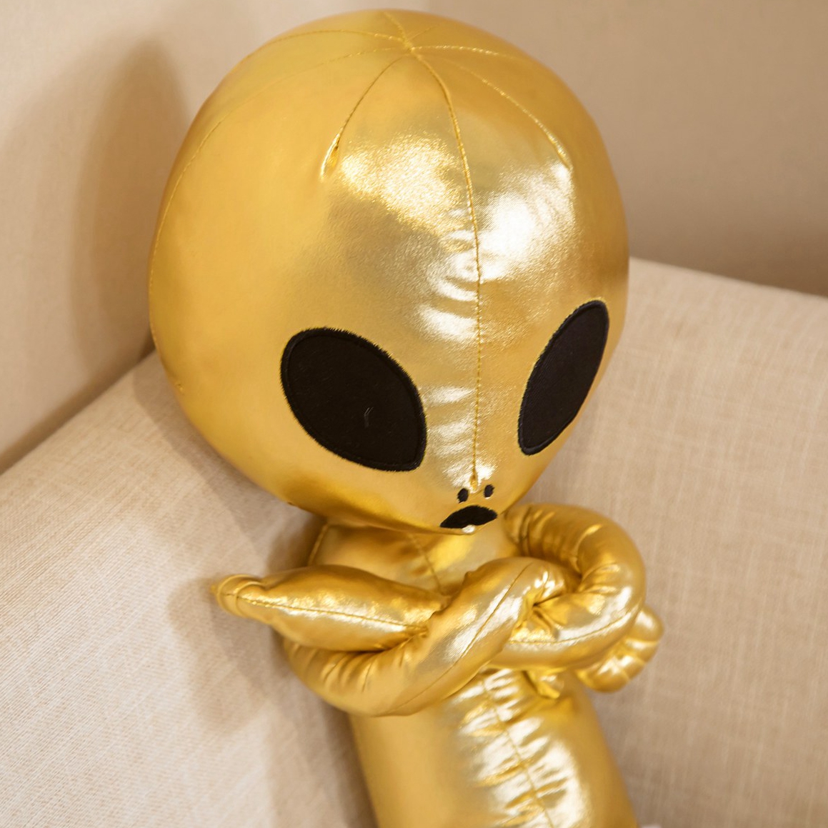 金色外星人丑萌玩具玩偶公仔