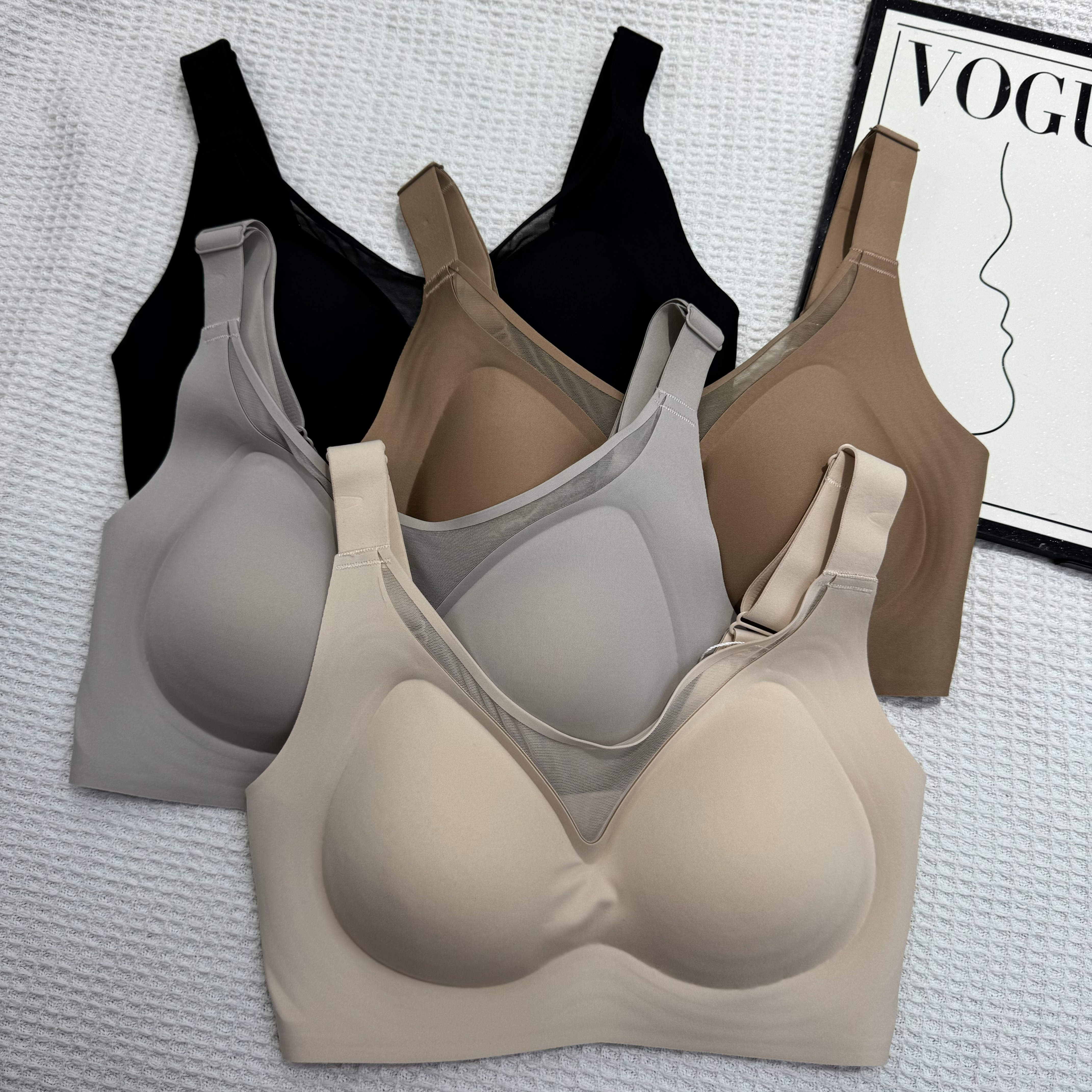 茜咪璐A31无痕果冻胶内衣无钢圈大胸显小防下垂收副乳运动文胸罩