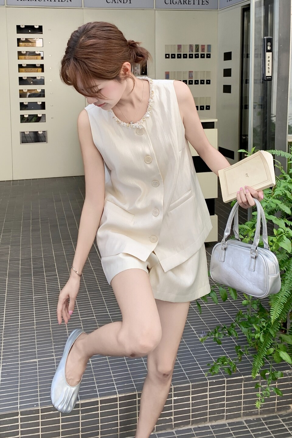 现货夏季高级感上衣+短裤两件套套装2083-P155-K228,女装套装/套裙,2C176