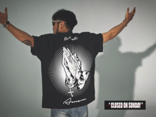 关闭周日 HOLYJOE 传教士