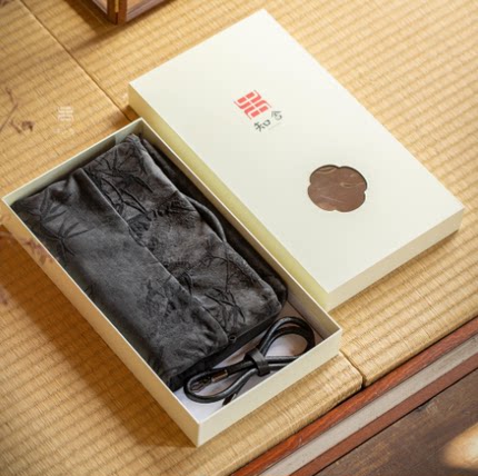 知舍-香云纱墨竹手提包