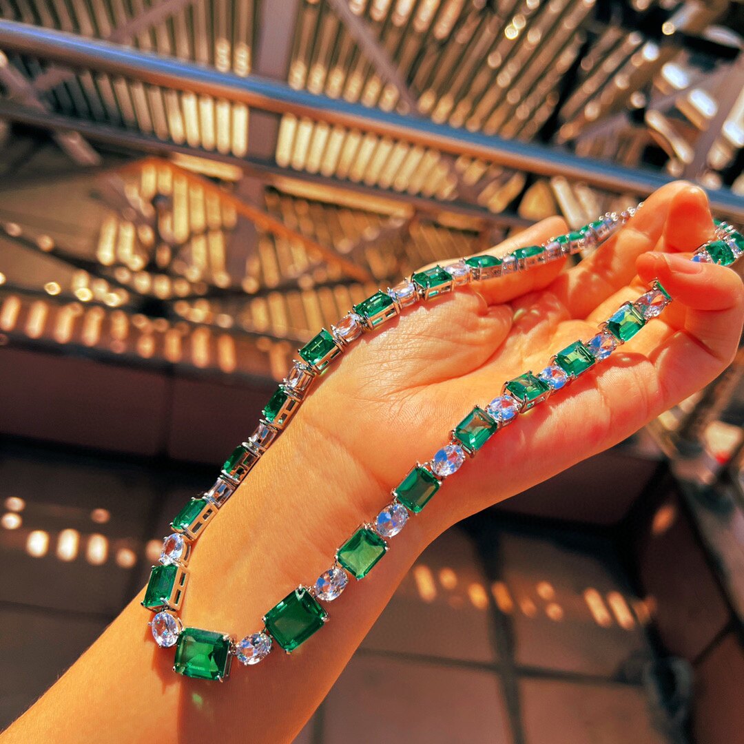 网红个性新款小众轻奢高仿祖母绿绿宝石项链锁骨链新品女欧美博主