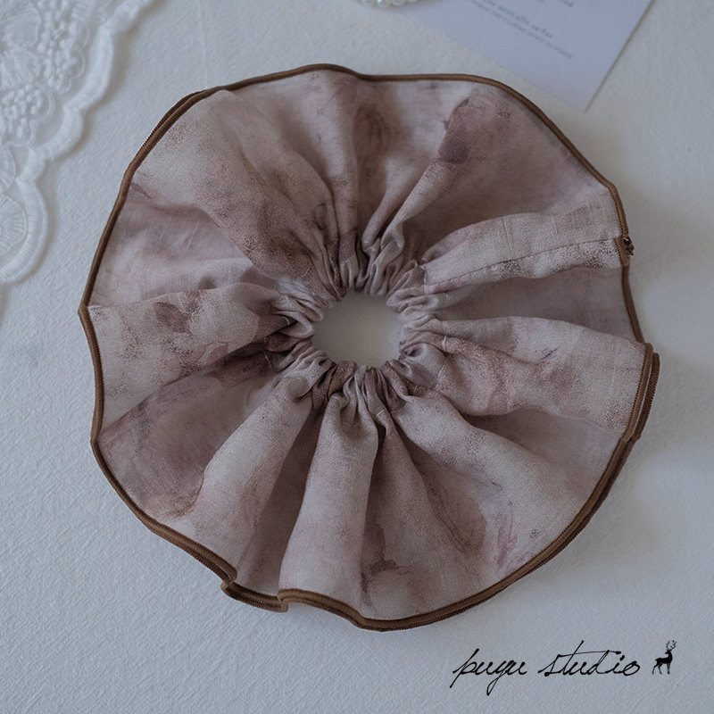 朴遇天丝麻森系大肠圈方巾发圈