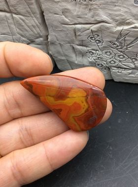 战国红玛瑙俏色挂坠水滴项链