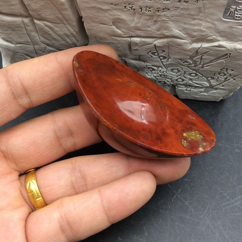 天然宣化上古战国红玛瑙原石摆件元宝形精美手把件把玩件摆件包邮