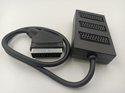 欧插 扫把拖 SCART 分配器，一托三