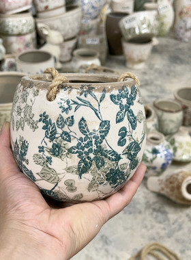 青花球形罐子挂盆