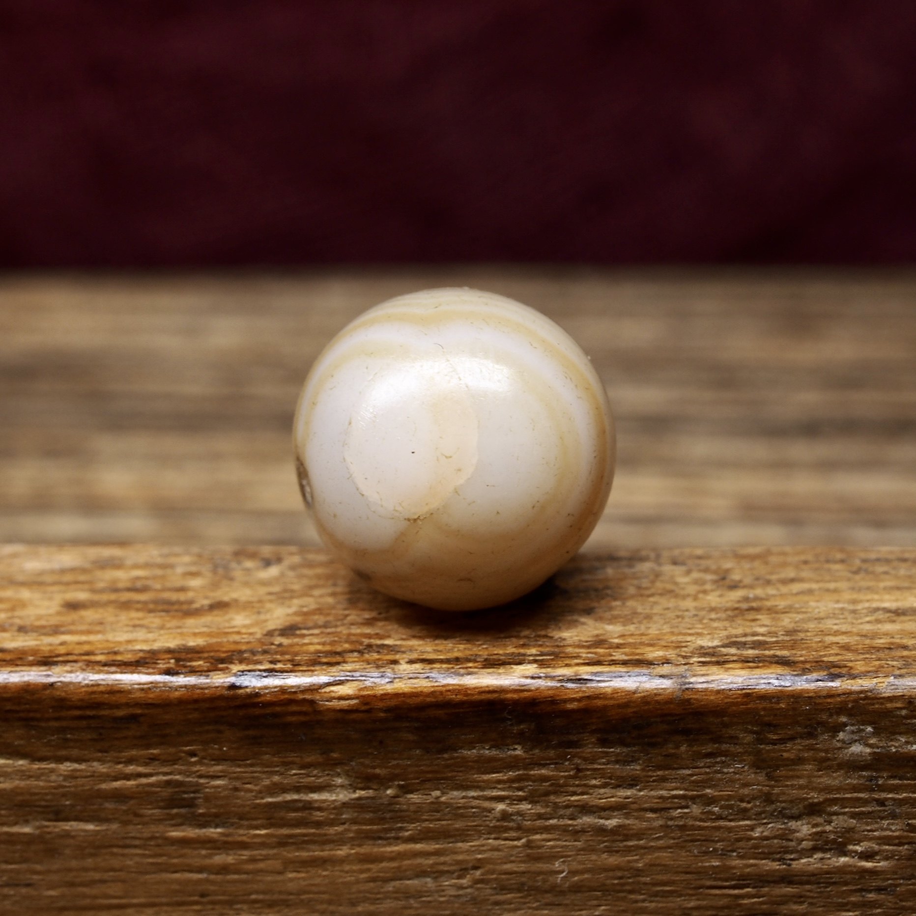 西亚高古千年嫩色糖球老缠丝玛瑙圆珠14.3mm 有老裂 好价