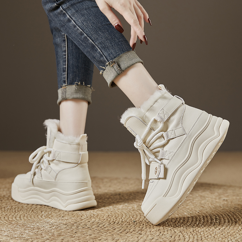 真皮厚底羊毛雪地靴女2025冬季中筒魔术贴保暖棉靴防滑棉鞋女加厚