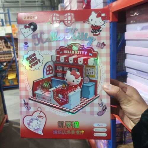 正版三丽鸥库洛米凯蒂猫过家家惊喜魔法箱咖啡店烘焙店摆件组合