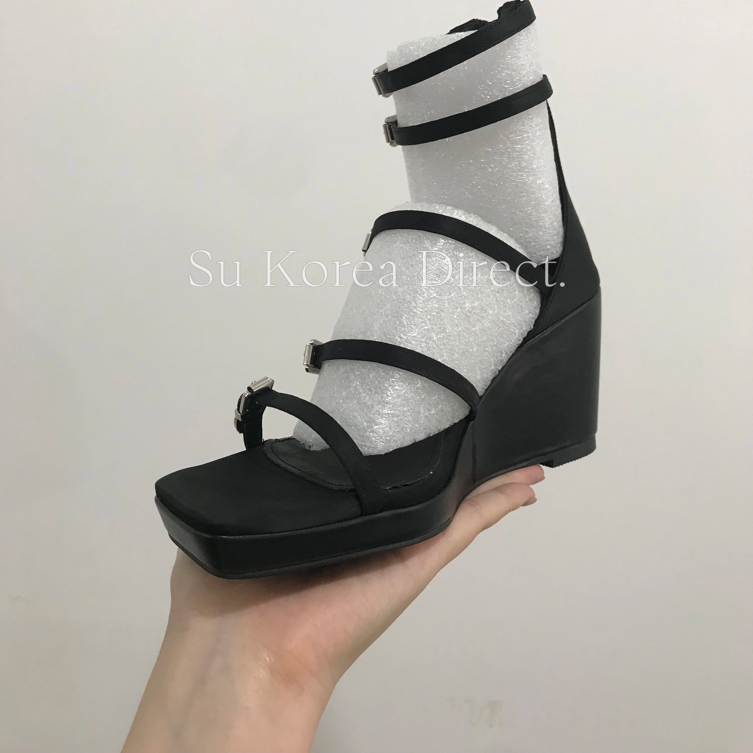 露趾一字皮带扣后拉链罗马鞋