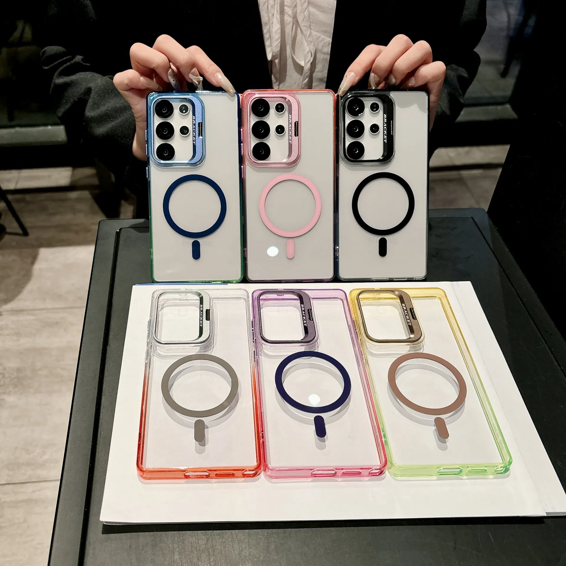 适用三星GalaxyS25 ULTRA渐变双色磁吸镜头支架手机壳S24U保护套