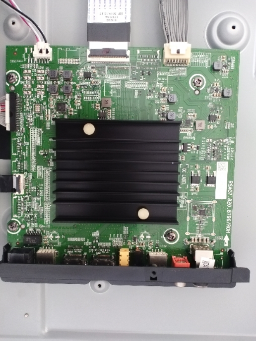 海信HZ65U7E/258210主板RSAG7.820.8796/ROH配屏HD650V6U54-TA\S0