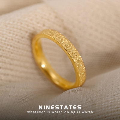 气质食指素圈戒指男女高级感彩金素戒时尚指环小指个性仿黄金尾戒