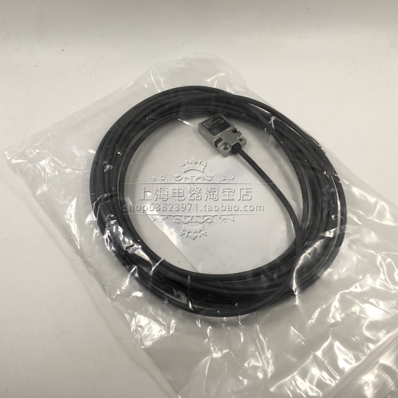 德国巴鲁夫 BALLUFF 接近开关BESR01ZC-NAC70B-BP05全新原装正品