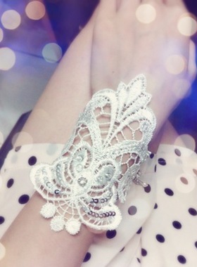 新娘白色饰品手链蕾丝