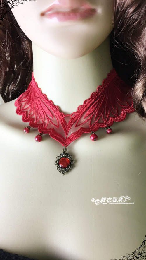 2024欧美款串珠短款项链女配饰女款四季V假领子 紫色 大红色
