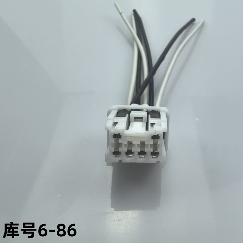 适用04-05款天籁升降器马达 老天籁玻璃升降马达升降电机插头