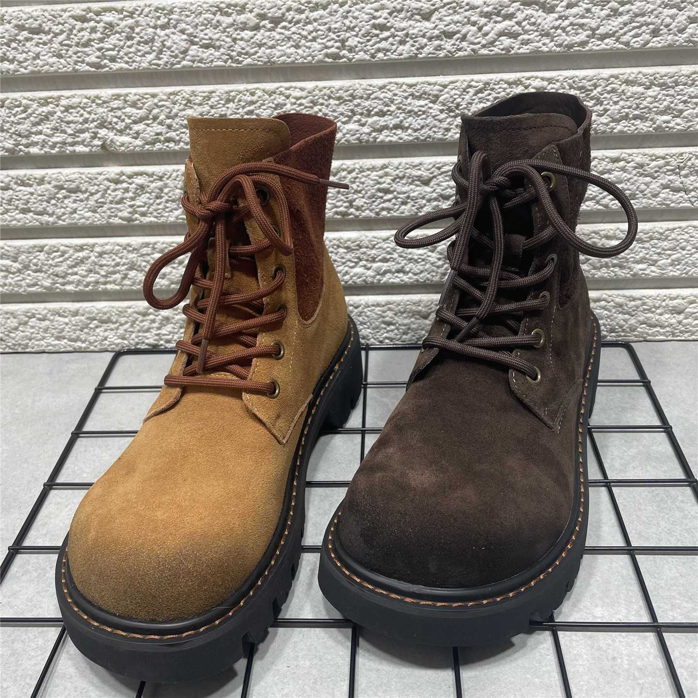 断码处理真皮复古擦色马丁靴女