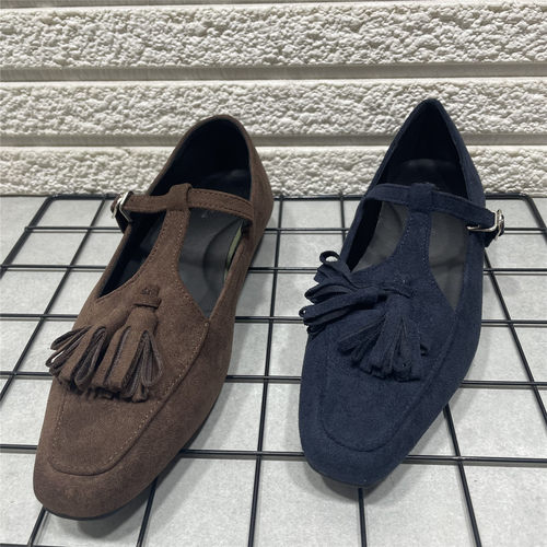 断码处理法式复古玛丽珍鞋女