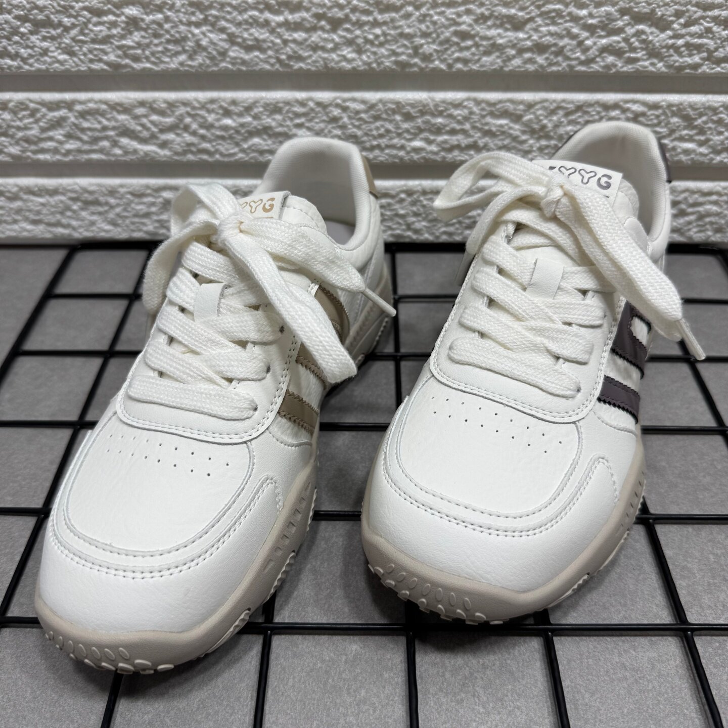 撤柜处理春秋款拼色复古平底德训鞋女休闲运动阿甘鞋百搭时尚女鞋