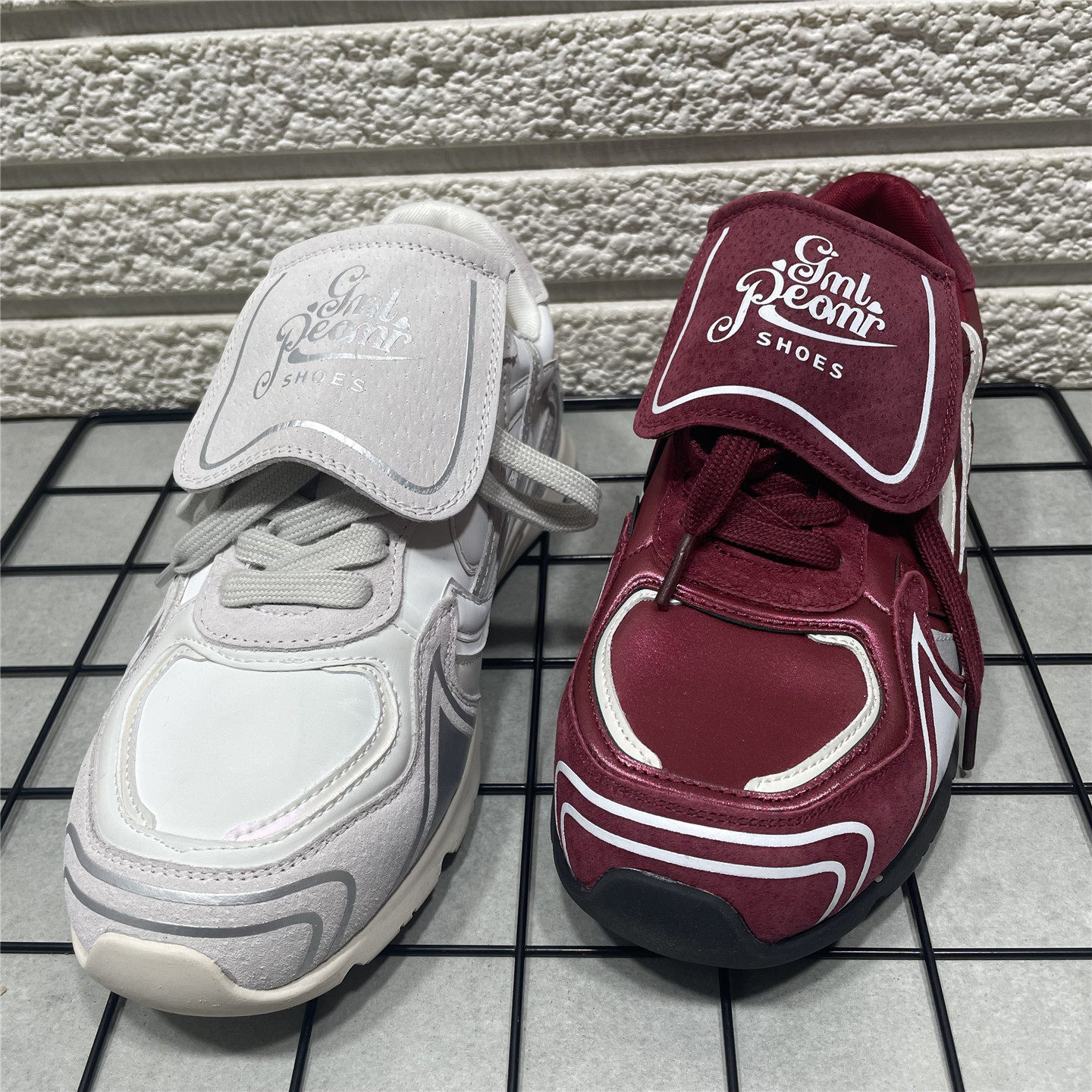 断码处理设计感德训鞋女春季新款轻便透气阿甘鞋百搭运动休闲鞋女