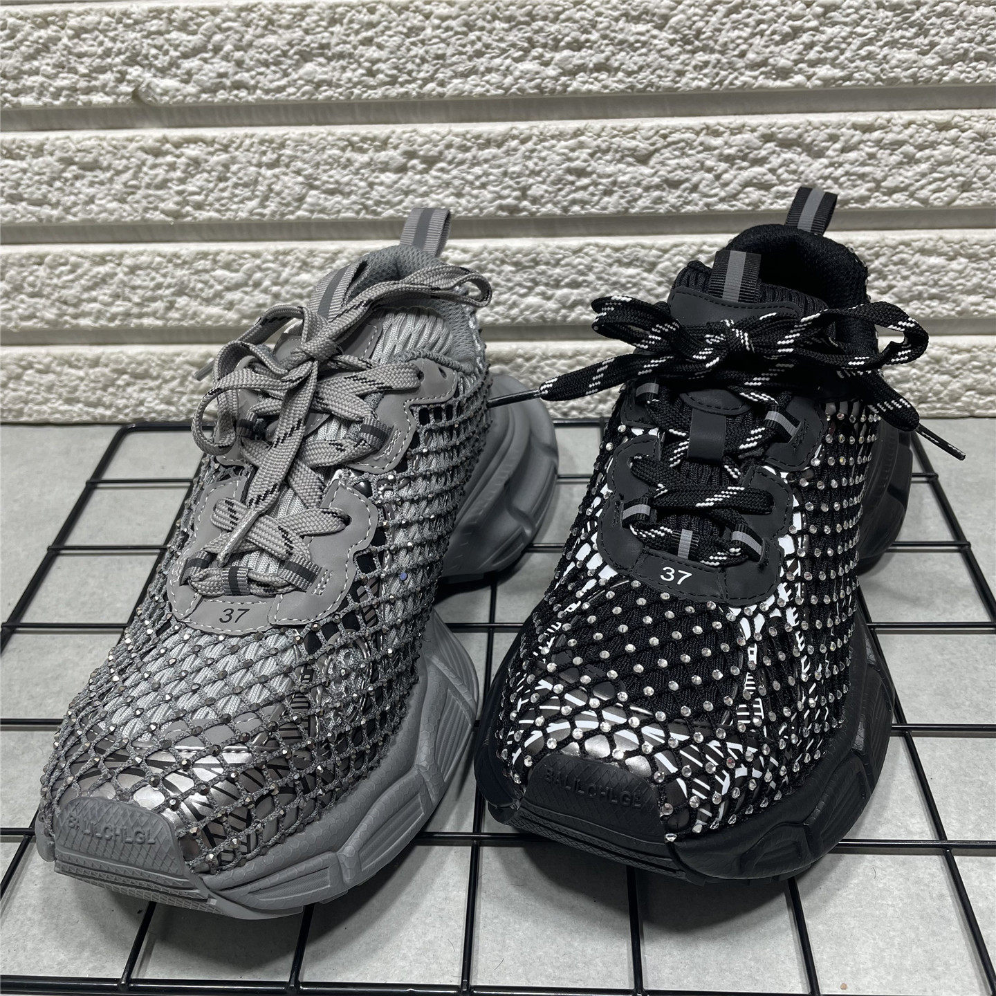 断码处理厚底水钻老爹鞋女春季新款做旧渔网增高透气运动休闲鞋潮