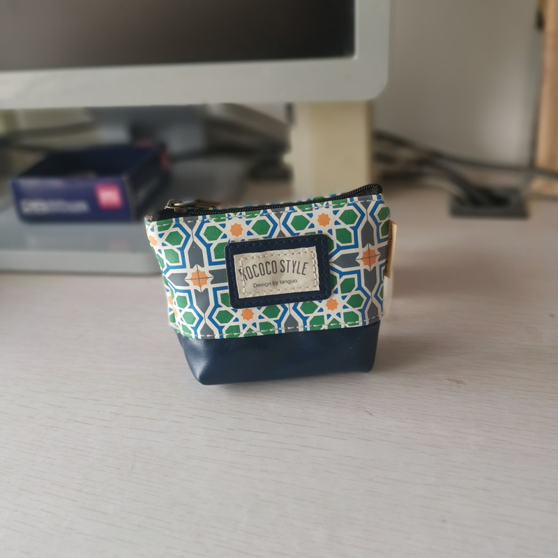 多款耳机包小物收纳包零钱包蓝果布艺PU杂物数据线硬币整理小包