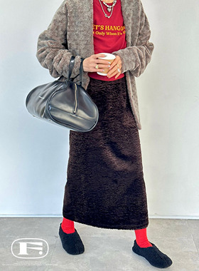 精品收藏级别 进口隐奢乌木色年轮皮草质感半身裙 秋冬加厚保暖裙