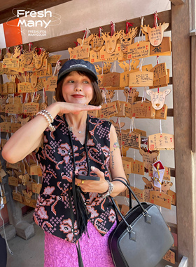 伊甸乐园玫瑰刺绣玩味V领马甲南法假期重工复古百搭时尚马夹背心