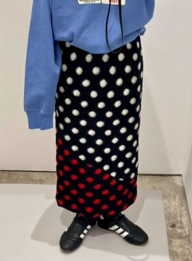 微醺圆点艺术馆时髦精bi备敲可爱拼接波点羊毛半裙加厚保暖直筒裙