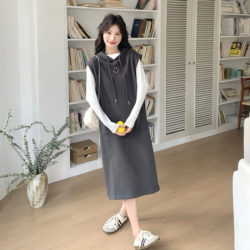 【现货】刺绣笑脸卫衣背心裙白T恤两件套296A-8131-P170-K248，女装连衣裙，浙宝296A