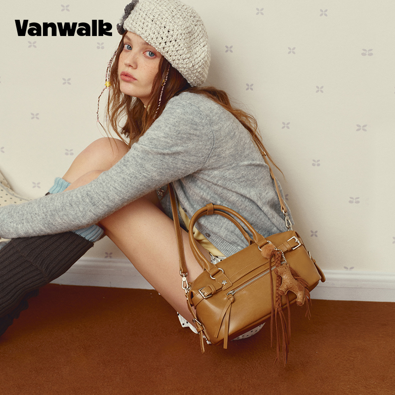 VANWALK/出走高级感手提斜跨女包