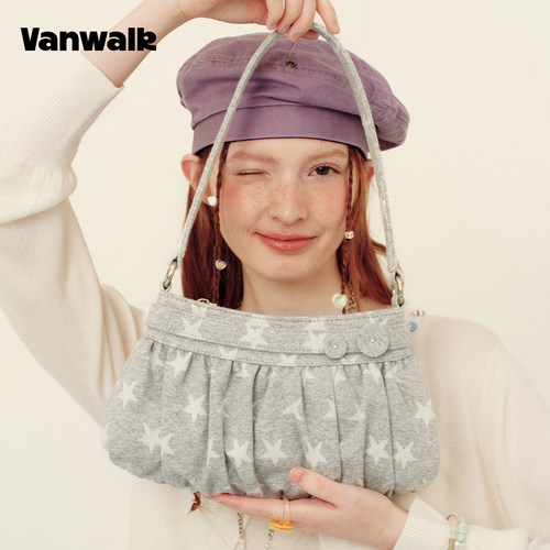 VANWALK/出走女款褶皱设计云朵包
