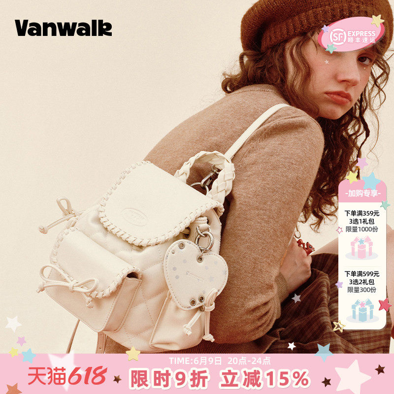 VANWALK松果部落 复古冬季新款小型双肩包女包包蝴蝶结通勤小背包
