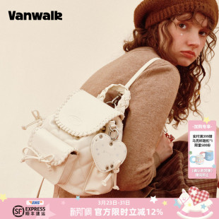 小型双肩包女包包蝴蝶结通勤小背包 新款 VANWALK松果部落 复古冬季