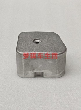 适用于东风康明斯发动机配件4BT6BTISBe5.9气阀室罩盖C3928404